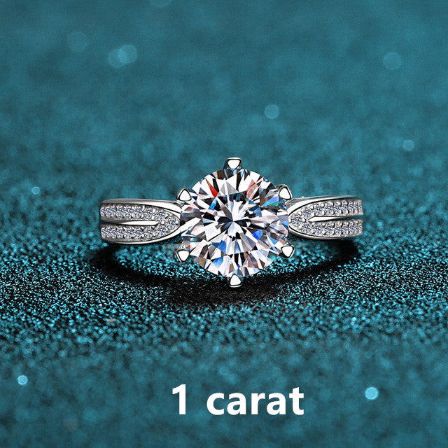Round Excellent Cut Daimond Moissanite Star Queen Gemstone Ring