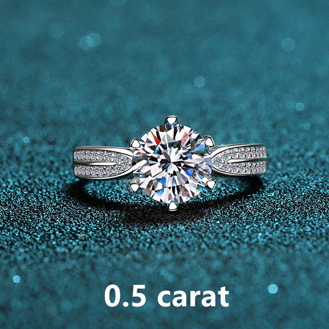 Round Excellent Cut Daimond Moissanite Star Queen Gemstone Ring